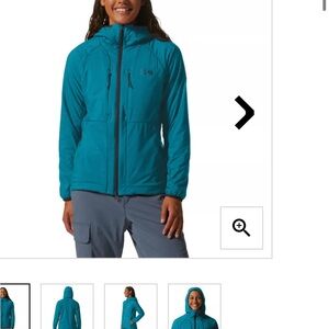 Mountain Hardwear Puffy 🩵